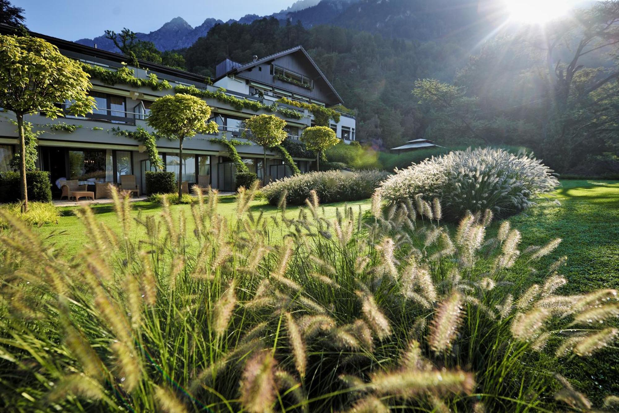 Park Hotel Sonnenhof - Relais & Chateaux Vaduz Exterior photo