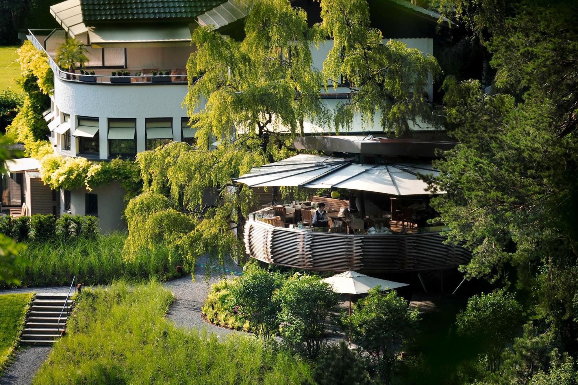 Park Hotel Sonnenhof - Relais & Chateaux Vaduz Exterior photo